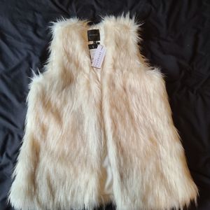 Fur vest